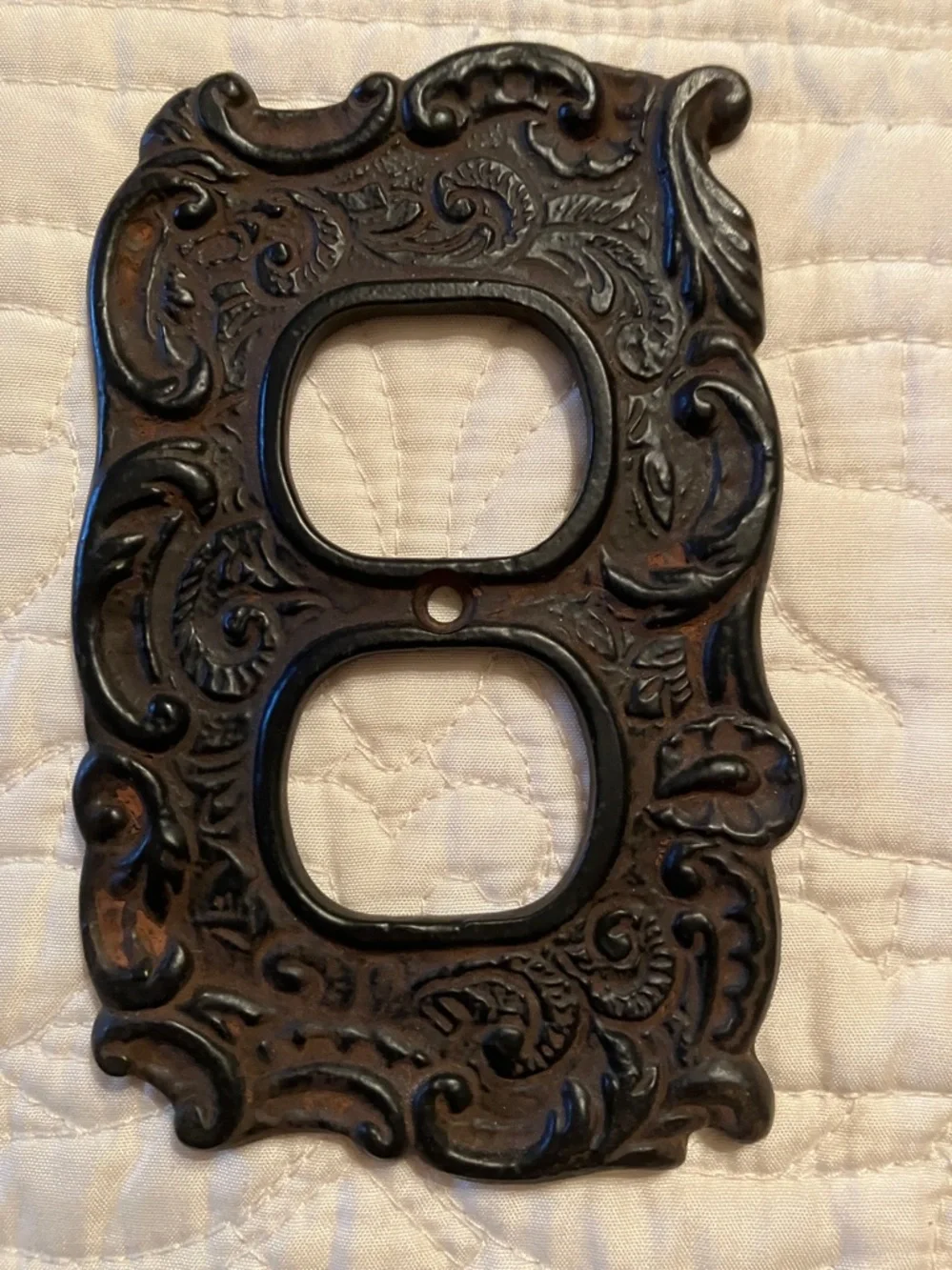 NWOT! Cost Plus World Market Dark Bronze Ornate Double Outlet Cover